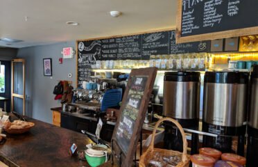 2 Alices Coffee Lounge