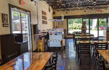 404 Cafe and Creamery