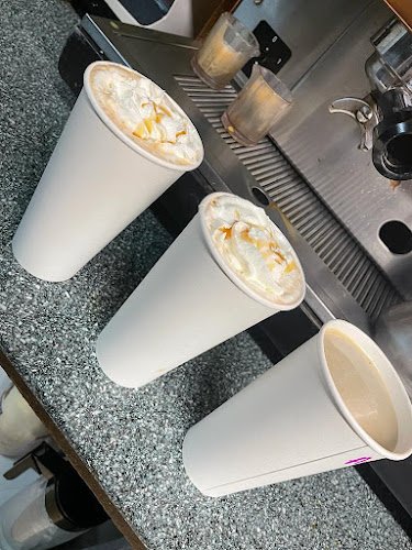 Aroma's cafe