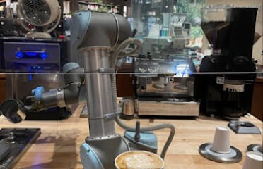 Artly Robot Coffee @ MUJI Portland