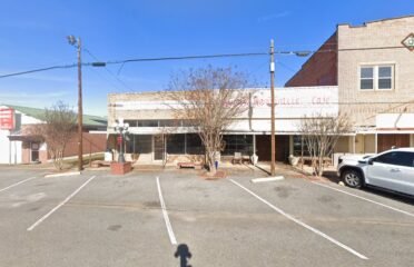 Avery Family Mercantile & Cafe
