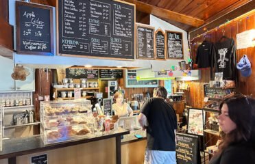 Black Dog Cafe