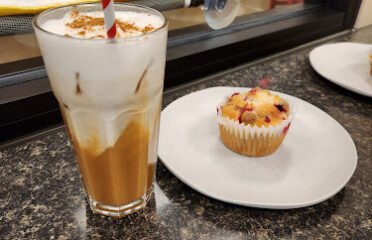 Black Forest Cat CafÃƒÂ©