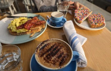 Bluestone Lane Spring Valley CafÃƒÂ©