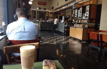 Broadway CafÃƒÂ©