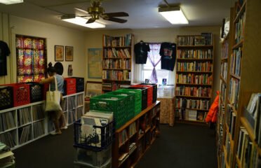 Bump ‘n Grind Coffee’s Analog Market