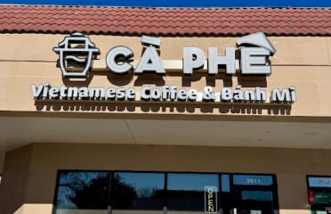 CA PHE, Vietnamese Coffee and Banh Mi