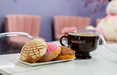 Cachis Coffee Shop & More