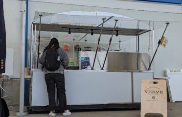 CafÃƒÂ© at the Ferry