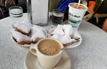 Cafe Du Monde Mandeville