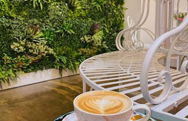 Cafe Renis