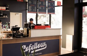 Cofellow Coffee Parlor