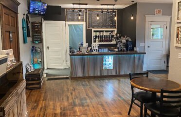 Common Grounds Coffeehouse