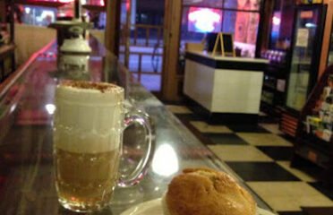 Cummings Candy & Coffee