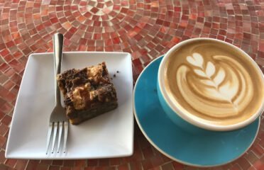 DOS Coffee & Wine