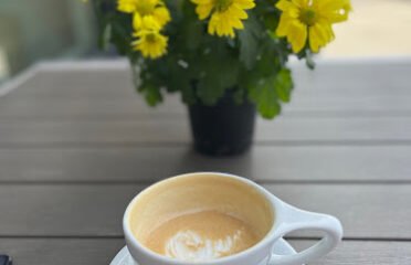 DUET COFFEE & WINE
