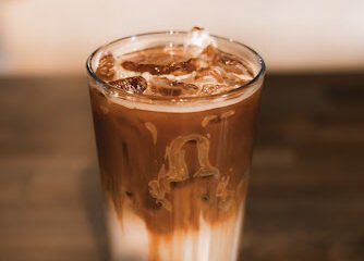 DeenaÃ¢â‚¬â„¢s Coffee House