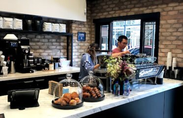 Den Social Cafe