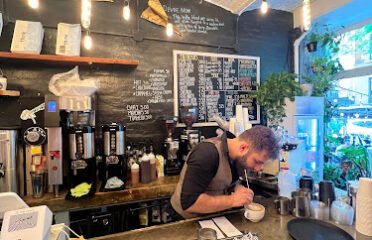 Drip Drop CafÃƒÂ©, coffee shop