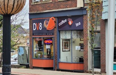 Dv8 Espresso Bar & Gallery