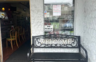 EL Granada Hardware & Cafe