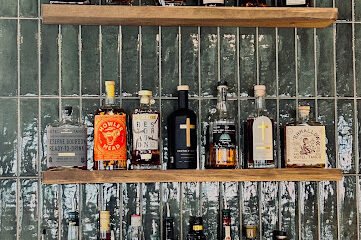 Earthworks Cafe & Lounge