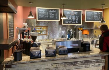 East 59 Vintage & Cafe