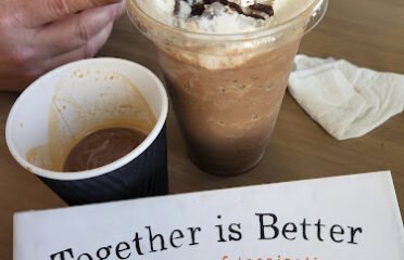 Editions – Coffee and Bookstore