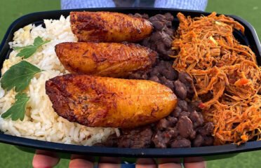 El Patio Express Latin Hot Food