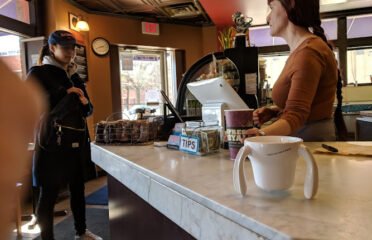 Espresso Royale Cafe – Campustown