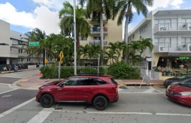 Esquina Avenida Collins