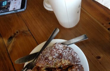 Five Watt Coffee, E. Hennepin