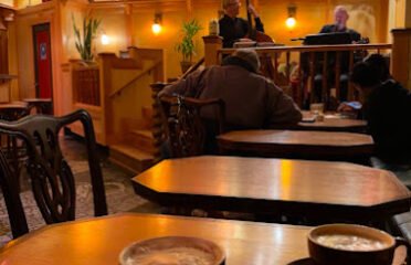 Floyd’s Coffeehouse and Wine Bar