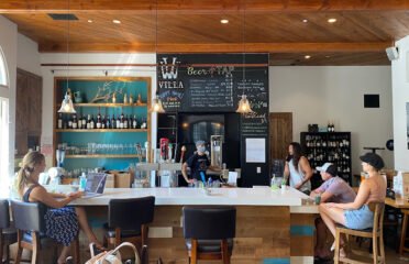 Golden Line Coffee Bar