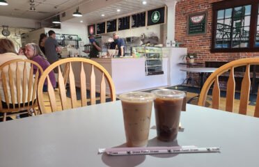 Green Bridge Coffee Shop
