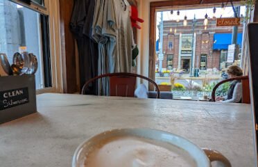 Harwood Gold Store & Cafe