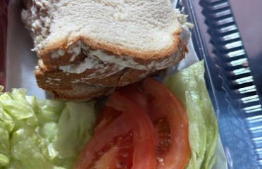 HeBrews Coffee & Eats