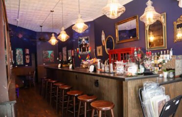 Hekate CafÃƒÂ© & Elixir Lounge