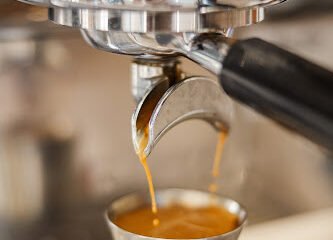 Holy Grounds Coffee & Candle Co. – Espress Drive Thru