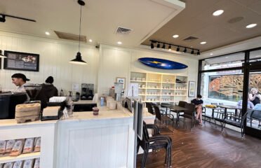 Island Vintage Coffee and Wine Bar Kapolei