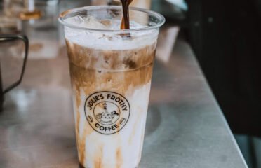 JolieÃ¢â‚¬â„¢s Frothy Coffee