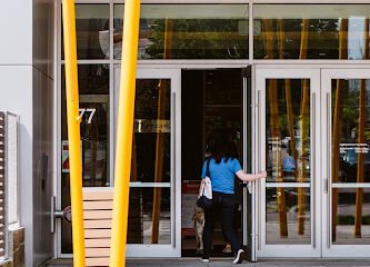 Kestrel – Pine St.