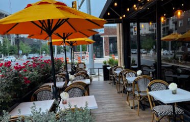 Kiki’s Coffee & Spirits