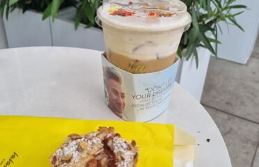 La La Land Kind Cafe