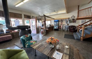 Lightning Bug Coffee Shop & Boutique