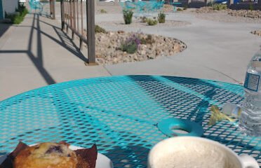 Liquid Coffee Shop and Bistro