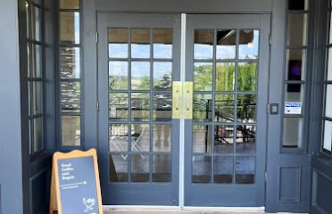 Little Thrills Cafe | Inside Salons by JC