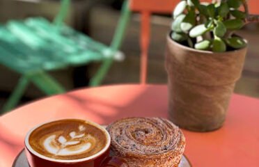 Lo/Cal Coffee & Market