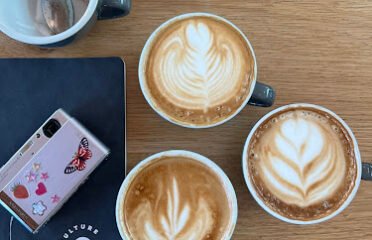 Los Coffeeholics