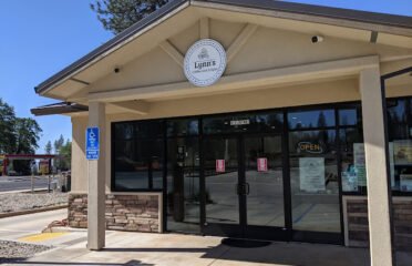 Lynn’s Coffee & Crepes